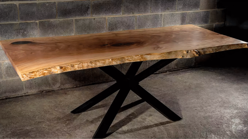 Luxury Dining Tables in Buckinghamshire